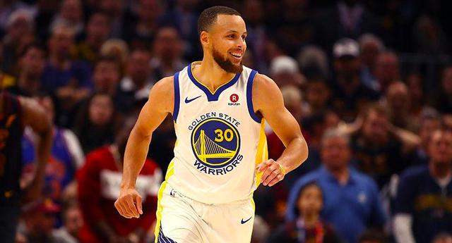 FOTO 3 | 13. Stephen Curry (Foto: AFP)