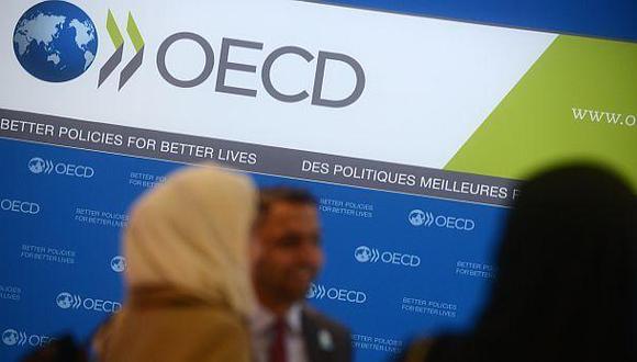 “Es clave pensar qué significa la corrupción”, dijo Boehm quien señaló que la OCDE no solo promueve el crecimiento económico “sino un crecimiento incluyente que mira otros factores, que mira más que la renta económica”.