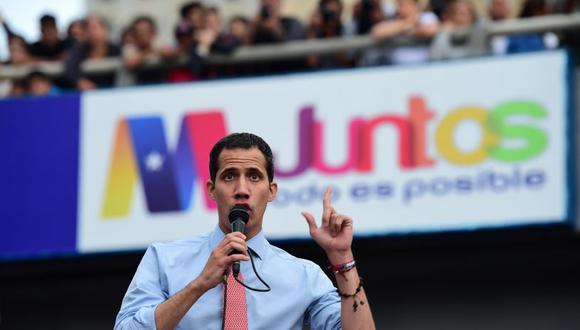 Juan Guaidó no ha fijado fecha para la movilización hacia palacio de Miraflores en Caracas. (Foto: AFP)