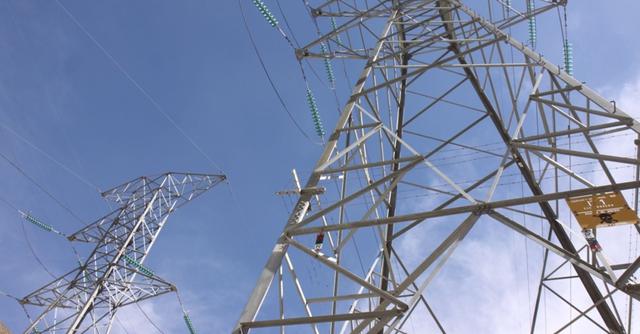 Foto 7 | Otro proyecto eléctrico que saldría antes del primer semestre del 2021 es la línea de transmisión 500 KV Subestación Piura Nueva - Frontera. La inversión requerida es de US$ 113 millones por un plazo de 30 años. Proyectos destinados a las regiones Tumbes y Piura. (Foto: Andina)