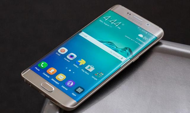 4° lugar: Samsung Galaxy S7 US$ 255.1