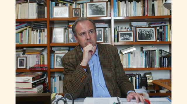 El candidato de Acción Popular a la Presidencia de la República es Alfredo Barnechea, y a los candidatos a las vicepresidencias son Víctor Andrés García Belaunde y Edmundo del Águila.