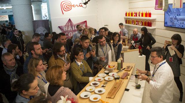 El stand de Perú fue escenario de diversas demostraciones de los cocineros peruanos más destacados en España, como Nicky Ramos (The Market Perú, Barcelona), Luis Arévalo (Kena, Madrid), Jhosef Arias (Piscomar, Madrid), Roberto Sihuay (Ceviche 103, Barcelo