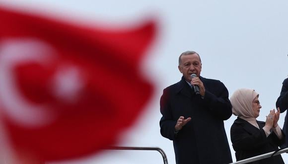 Erdogan es un musulmán devoto y encabeza el conservador y religioso Partido de la Justicia y el Desarrollo (AKP). (Foto: EFE)