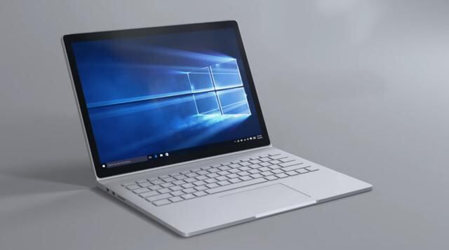 Surface Book de Microsoft. Si bien la Surface Book no es 100% una laptop por su pantalla desmontable, su estilo de magnesio pálido gris le da un aspecto moderno con clase que es único entre los ordenadores portátiles, y viene con una bisagra flexible de m
