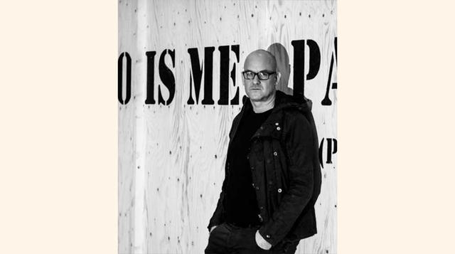 21. Álex Rigola ha sustituido este verano a Albert Boadella al frente de los Teatros del Canal. Autor y director de teatro y ópera, es una de las figuras más internacionales y viene para cambiar la Sala Verde de Canal. Fotografía: Àlex Rigola.