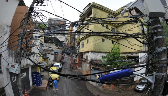 Estas denotan una precariedad en la infraestructura urbana y de servicios públicos. Tienden a tener vías estrechas y lotes irregulares. (Foto: AFP)