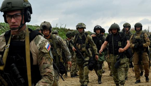 Según los expertos occidentales, será difícil para el ejército ruso movilizar a tanta gente y los nuevos reclutas llegarán al campo de batalla poco entrenados y poco motivados. (Foto: Olga Maltseva | AFP)