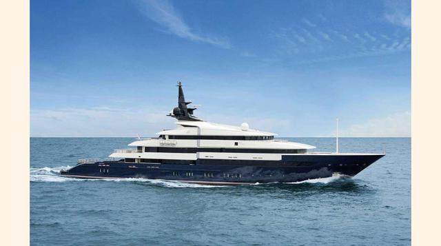 7 MARES – US$ 200 millones. El director Steven Spielberg recibió  a Siete Mares en el 2011 del astillero holandés Oceanco. El buque de 282 pies, a menudo es visto paseando por las islas del Caribe. Lleva el lujo a un nuevo nivel con sus suites VIP, pantal