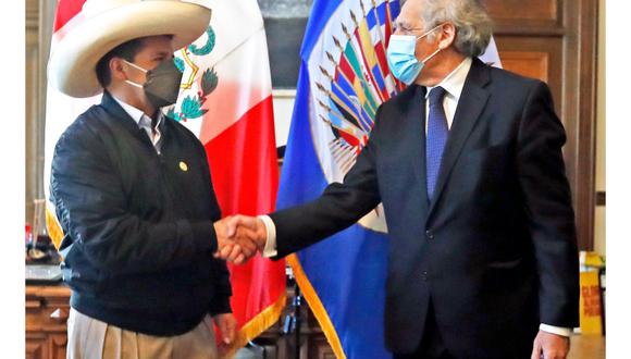 El presidente Pedro Castillo, recibió el saludo protocolar del secretario general de la OEA, Luis Almagro. (Foto: Presidencia)