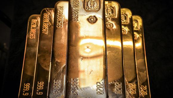 Los futuros del oro en Estados Unidos también perdían un 0.9% a US$ 1,826.10. (Foto:AFP)