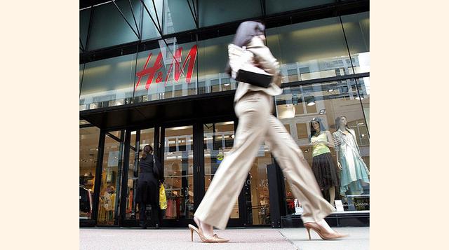 H&M, País: Suecia, Posición en el Global 2000: #459, Facturación: 21,700 millones de dólares, Beneficios: 2,300 millones de dólares, Activo: 10,300 millones de dólares, Valor en el mercado: 60,800 millones de dólares