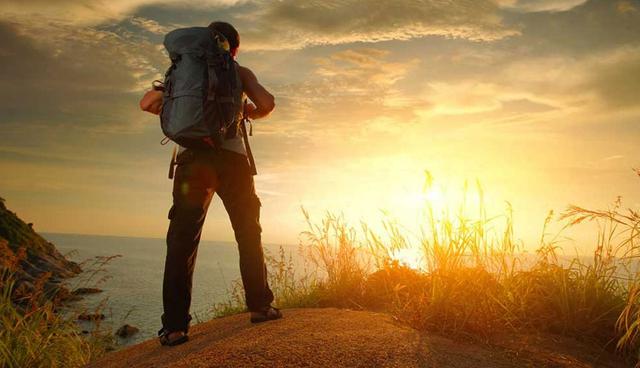 FOTO 7 | 7. Dispuesto a decir "no".

A diario, las empresas turísticas reciben una gran nueva "oportunidad de ventas" todos los días. Nuevas plataformas de distribución de sitios web, oportunidades de publicidad pagada (revistas, impresos, en línea), especialistas en optimización de motores de búsqueda e incluso comerciales o medios de comunicación están llamando a las empresas para que usen sus sitios webs y versiones imprentas para publicitar sus negocios.

Las empresas de turismo exitosas dicen felizmente no a estas oportunidades a menos que estén directamente alineadas con atraer a más de sus clientes ideales a sus negocios e influya en el Viaje de Compra de sus Clientes Ideales.