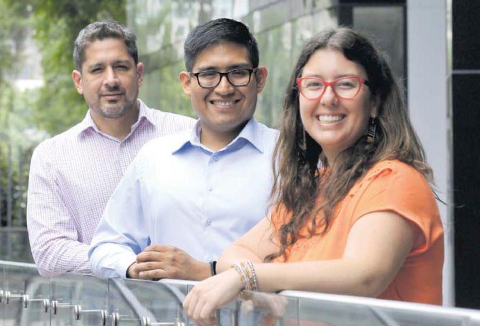 César Coasaca, Cinthya Villar y Francisco Cuéllar.