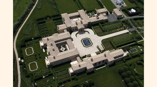 Fairfield Pond “The Hamptons” (New York), US$ 220 millones. Esta casa hace frente al Océano Atlántico y se encuentra en 63 acres. Cuenta con  29 habitaciones y 39 cuartos de baño. (Foto: Megaricos)