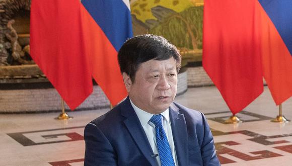 El embajador Zhang Hanhui dijo el domingo a una docena de jefes de negocios locales que no perdieran el tiempo y “llenaran el vacío” en el mercado local, dijo la Asociación Confucio de Promoción de la Cultura de Rusia en su cuenta oficial de WeChat.