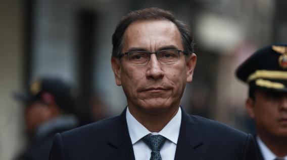 Nuevos escenarios. Vizcarra destacó que el Congreso aprobara en la madrugada la no reelección y el retorno a la bicameralidad.