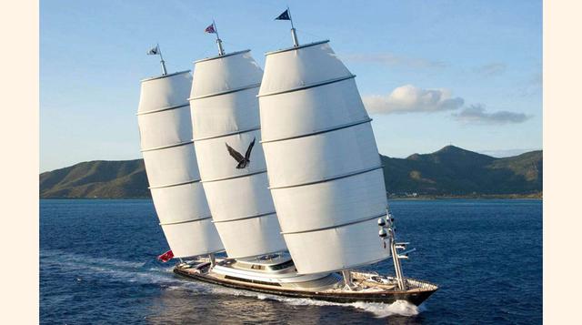 EL HALCÓN MALTÉS – US$ 150 millones. Comprado por el creador del fondo de capital de riesgo, KPCB, Tom Perkins en 2006, este clásico velero de 289 pies fue vendido por Elena Ambrosiadou en 2009 y es capaz de navegar batiendo un récord de velocidad. El Hal
