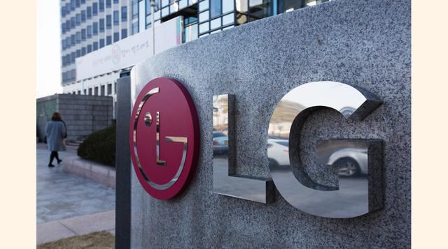 LG. La firma también cerró el 2014 en el terreno positivo con un crecimiento de 24% frente al 2013. El año pasado vendió 59.2 millones de smartphones.  (Foto: Bloomberg)