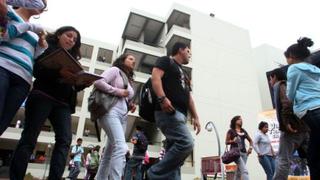 Solo 17 de las 143 universidades del Perú cuenta con licencia de funcionamiento