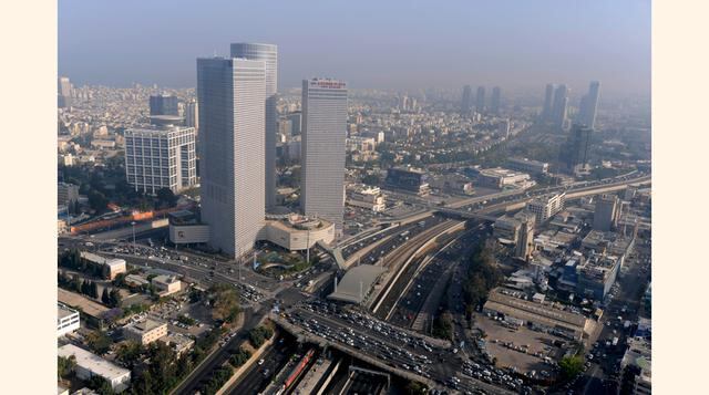 Tel Aviv (Israel) Es la segunda ciudad más grande de Israel. Un departamento con dos dormitorios tiene un valor de US$1, 450,000. (Foto: Bloomberg)