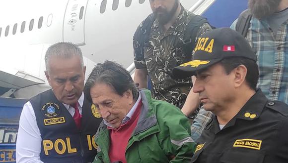 Alejandro Toledo llegó a Perú para responder a la justicia peruana por el caso Interoceánica. Foto: PNP