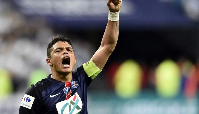 Esta millonaria cifra le permite ser uno de los jugadores más caros en Brasil. El defensa se ubica segundo en este conteo, siendo superado solamente por Neymar, quien vale más de 87 millones de dólares. (AFP)