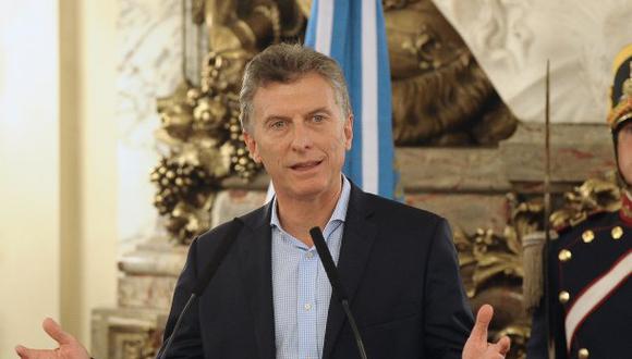 “Estamos ante el mayor éxodo de argentinos de la historia”, señaló Macri en una carta publicada en sus redes sociales. (Foto: EFE).