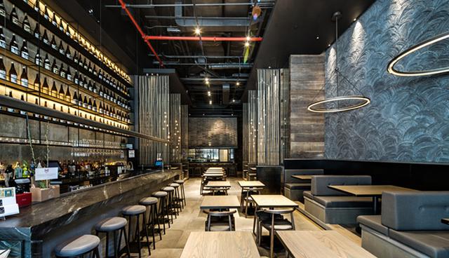 FOTO 6 | Nueva York: Wokuni. Ubicación perfecta en el centro de la ciudad. Es uno de los pocos lugares donde puede comer sushi en masa. (Foto: Difusión)