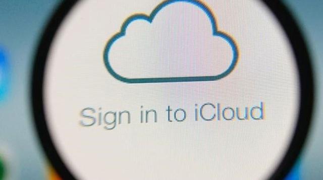 3)  Respalda tus fotos: Puedes hacerlo conectando el cable a la PC o también puedes usar iCloud, Dropbox, Google Photos o Skydrive.