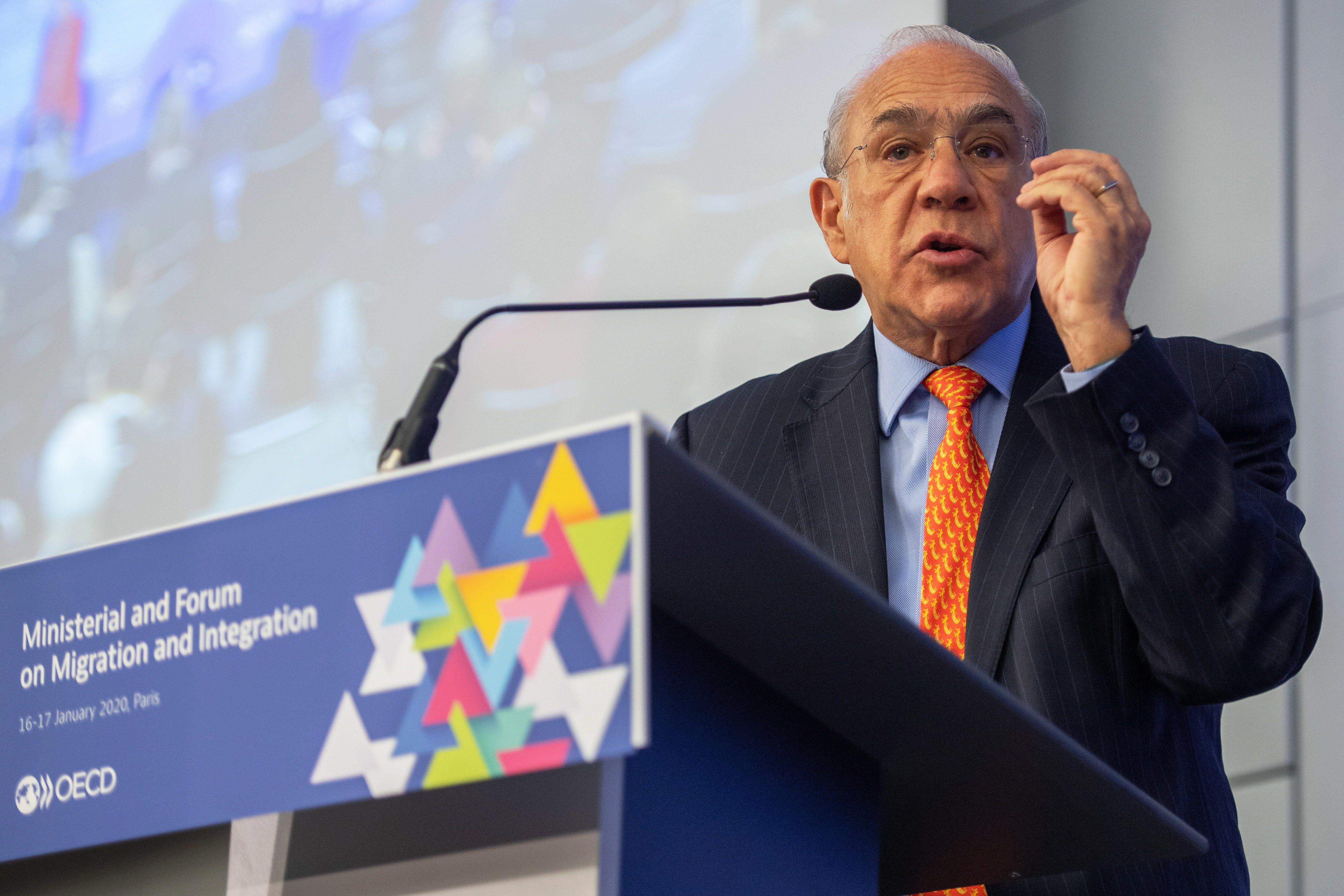 Angel Gurría se dirigió a los países de la eurozona con el mensaje de que “éste es el momento” para poner en común emisiones de deuda. (Foto: EFE)