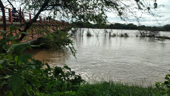 Río Tumbes se desbordó afectando varias áreas de cultivo. (Foto: @Senamhiperu)