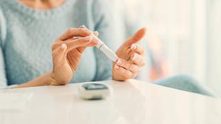 ¿Te levantas tarde? Podrías tener más riesgo de sufrir diabetes, dice estudio