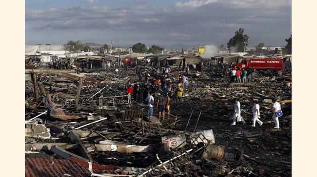 El 1 de enero del 2003, la explosión de productos pirotécnicos en un mercado de Veracruz, sobre la costa del Golfo de México, tuvo un saldo de 28 fallecidos y una treintena de heridos. (Foto: Reuters)