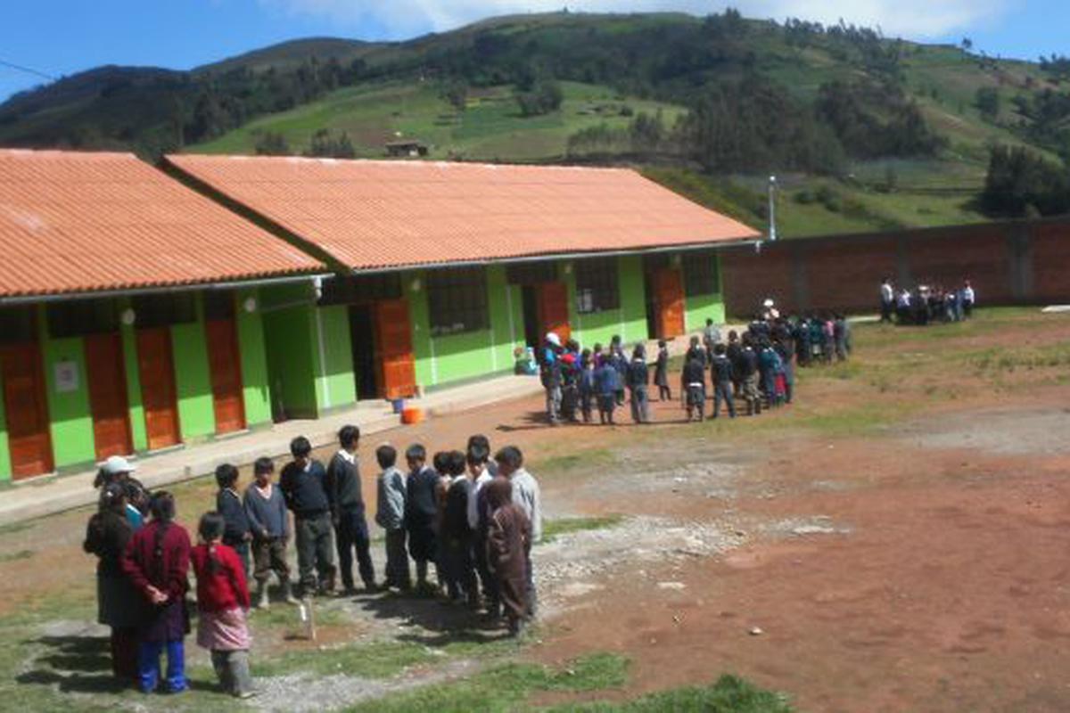Construcción de colegios de alternancia en zonas rurales: ¿Quién estará a  cargo? | ECONOMIA | GESTIÓN