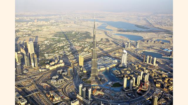 Talvez la pieza central del horizonte creciente de Dubai es el Burj Dubai, edificio más alto del mundo.