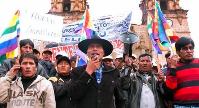 FOTO 2 | Por estos actos, a Aduviri se le abrió proceso por el delito contra la tranquilidad pública y fue sentenciado en dos instancias a 7 años de cárcel. Sin embargo la sentencia fue anulada en la Corte Suprema por una casación y se ordenó un nuevo juicio. Este miércoles 14 de agosto fue condenado a 6 años de prisión y a una reparación civil de S/ 2 millones. Se encuentra prófugo desde inicios de agosto. (Foto: Difusión)