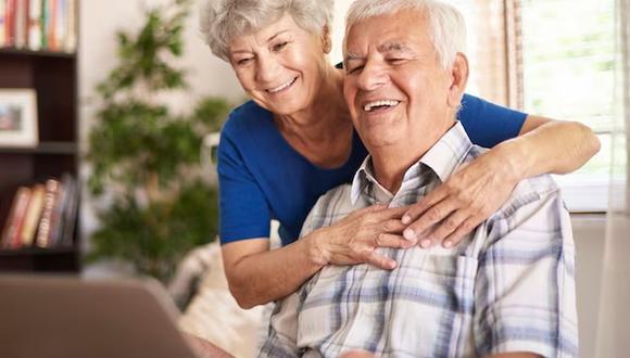 Puede recibir los beneficios de Seguro Social por jubilación desde los 62 años (Foto: Freepik)