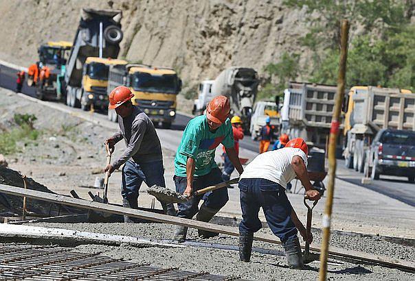 Proyectos de inversión pública serían entregados integralmente a privados para la administración completa