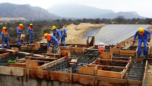 Robusto. El sector construcción sigue con los ingresos más altos, pese a caída en el último trimestre. (Foto: GEC)