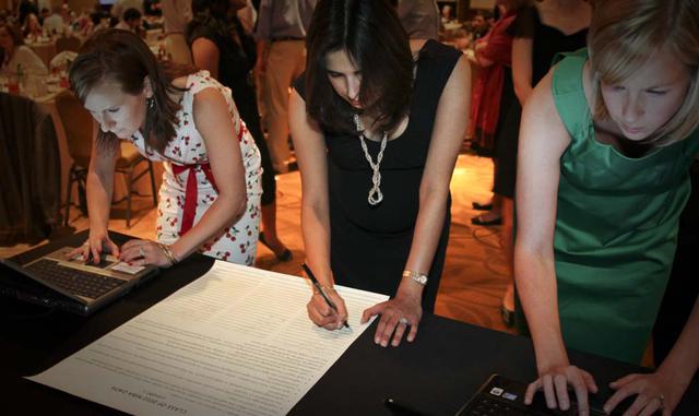 FOTO 2| Identifica claramente tu necesidad actual, definiendo qué nuevas capacidades esperas desarrollar con el programa, qué herramientas esperas conocer y poder aplicar, pero sobretodo, qué valor agregarás a la empresa en donde trabajas o a tu línea de 