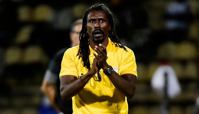 FOTO 19 | El DT de Senegal es otro compatriota. Aliou Cissé estará sentado en el banquillo del cuadro senegalés. (Foto: AFP)