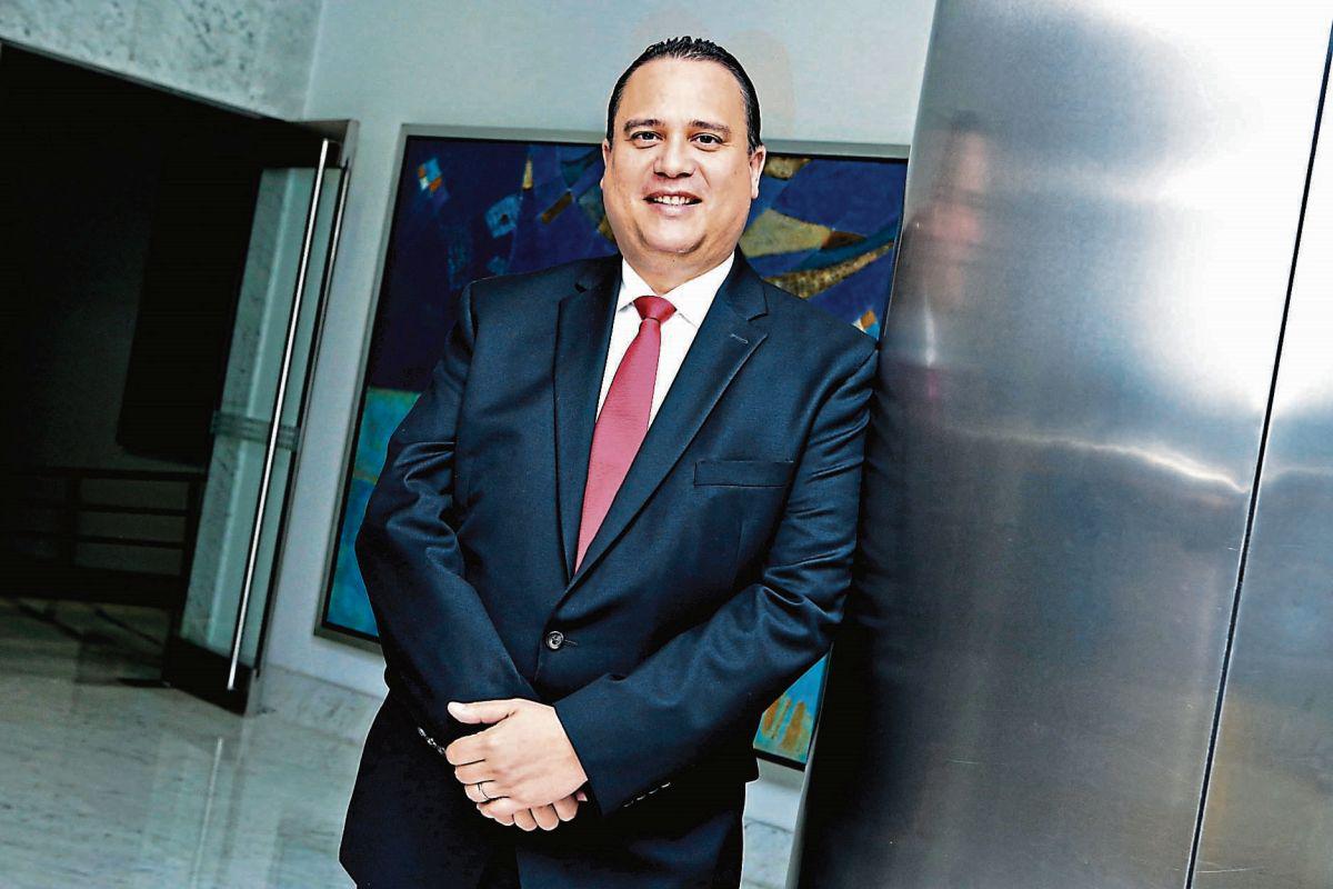 Paulo Pantigoso, de EY. Lazos laborales. El ejecutivo, que estima que la compañía que lidera cuenta con más de 2,500 clientes, recalca la importancia de tener una relación de confianza con los mismos. (Foto: USI)