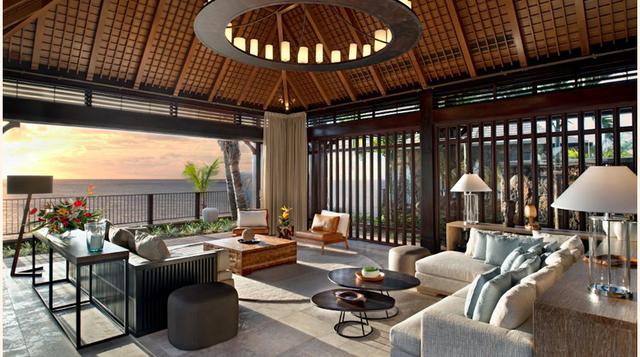 La St. Regis Mauritius Villa del hotel St. Regis en la isla Mauricio posee cuatro dormitorios, bar, gimnasio, salas de recreo, oficinas y una playa privada de 500 metros de largo. La noche cuesta US$ 30,000. (Foto: Luxuo)