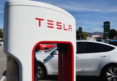 Tesla despide a casi todo su equipo de estaciones de carga rápida
