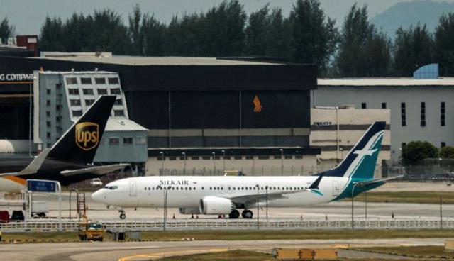 Solo los datos de vuelo y la conversación de la cabina de mando que están en las dos cajas negras de la aeronave podrían proporcionar evidencia tangible de lo que pudo haber causado el último accidente. (Foto: EFE)