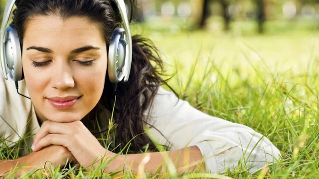 Los niños y adolescentes escuchan radio por entretenimiento. (Foto: CONCORTV)