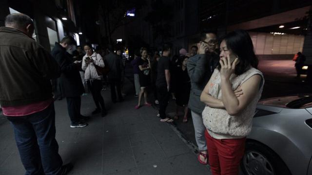 Foto 4 | Acuerde un teléfono de contacto fuera de la ciudad al cual los miembros de su familia puedan llamar para hacerles saber a los demás que están bien.