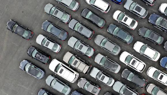 El analista de Cox Automotive anticipó que en 2024, la producción de vehículos aumentará, los incentivos para su venta y los descuentos crecerán por lo que los precios se reducirán aunque sólo de forma moderada.  (Getty Images)