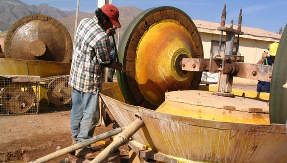 Las inversiones mineras en 2013 alcanzaron los US$ 9,940 millones,  y se redujeron hasta US$ 4,251 millones el 2016 (Foto: Andina).